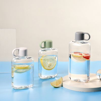 TOUR アウトドアアクティビティ トライタン 360/500ml ポータブル 小正方形 透明なプラスチック水瓶