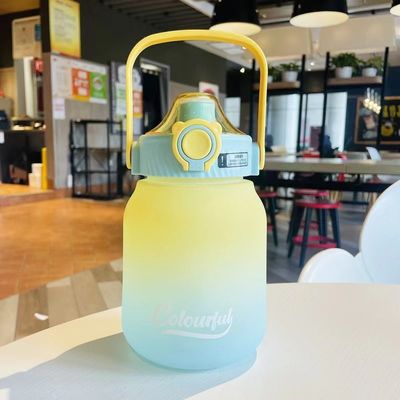 アウトドアスポーツ/キャンプ ストローと大きな容量を持つ高外観のプラスチックカップ