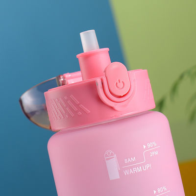 サンプル 1L プラスチック BPA フリー スポーツ ジム 水瓶 時間マーカーとストロー