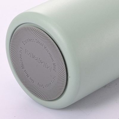 現代のデザインスタイル 500ml/600ml ロープハンドル付きステンレス鋼水瓶