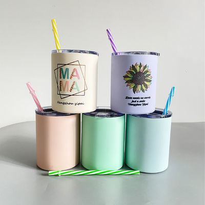 スタッドレスタイヤの二重壁隔熱コーヒーカップ 蓋付き 飲料タンブラー 10oz 20oz