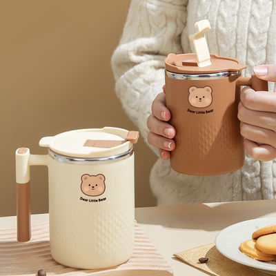スタッドレスタイヤのコーヒーカップ ハンドグリップ ステキな保温水杯 カップ