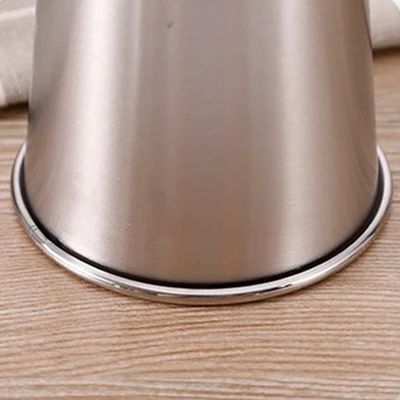 スタックされた 持ち運び可能なステンレス鋼ビールカップ 露天キャンプ用飲料類