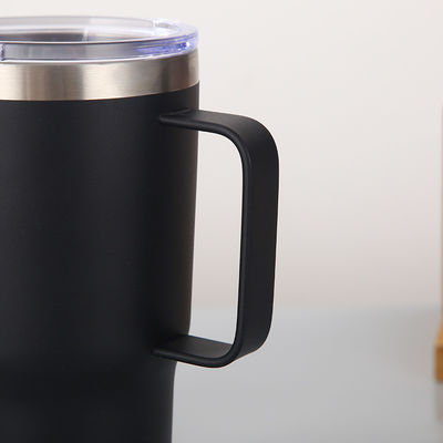 20oz ダブルウォールステンレス鋼コーヒーカップ カントリーデザインのスタイルで隔離瓶