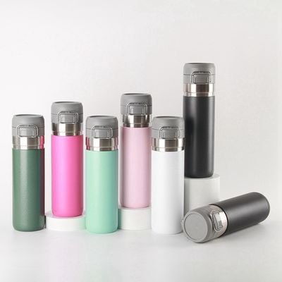 スタッドレスタイヤの水瓶 700ml 適用可能なすべての人のためのダブル壁の真空瓶