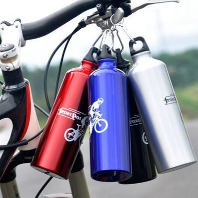 マウンテンバイク用水瓶 カラビナーと沸騰水 アルミ合金で適用可能